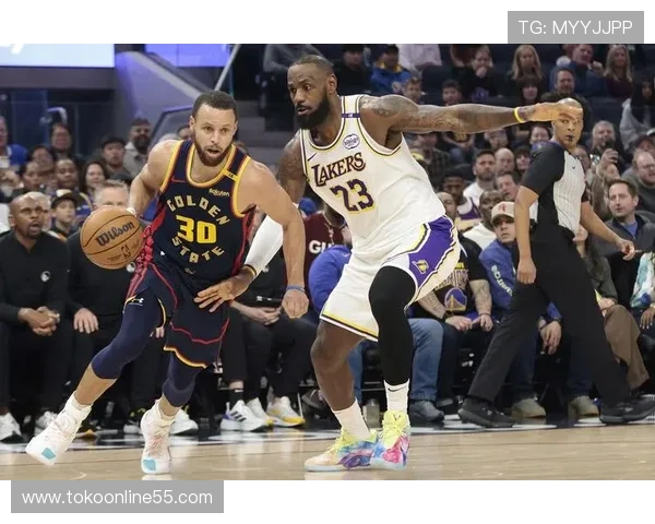 登录8868体育在线官网随时随地观看全球体育赛事直播，享受高清流畅的观看体验和丰富的互动功能